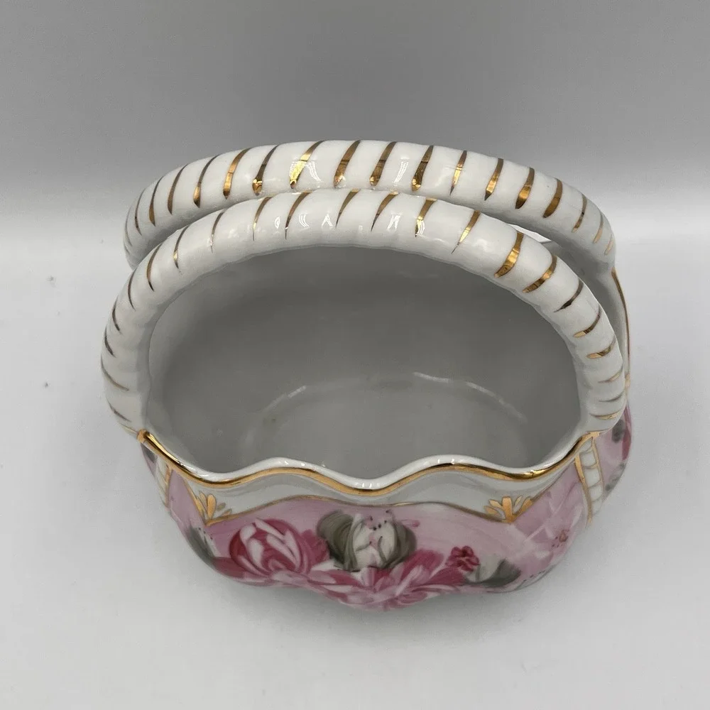 Vintage Formalities Painted Basket Vase Flowers Gold Trim Cottage Granny Core